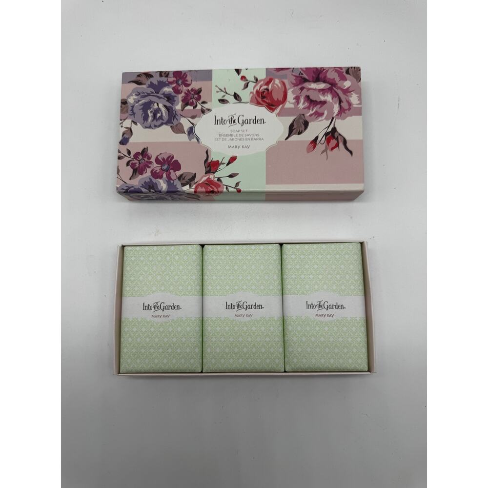 Mary Kay Into The Garden soap set - 3 bars